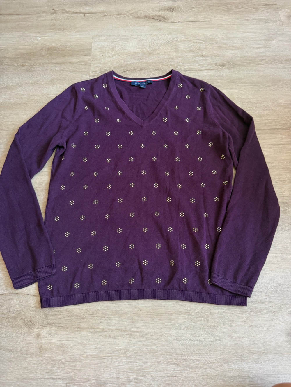 Tommy Hilfiger V Neck Sweater Burgundy Cotton Knit Beaded Floral SZ S